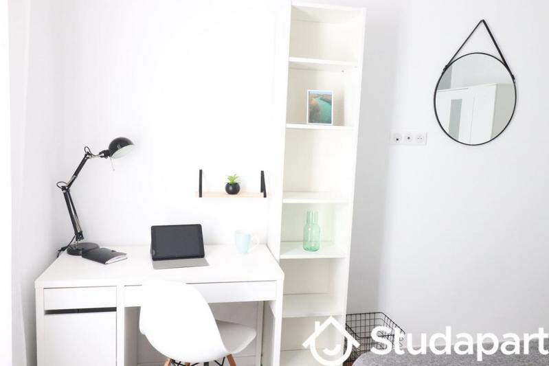 Chambre - 12 m² - 1 pièce