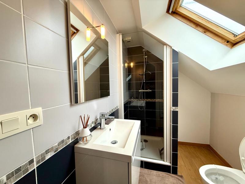 Maison - 91 m² - 5 pièces