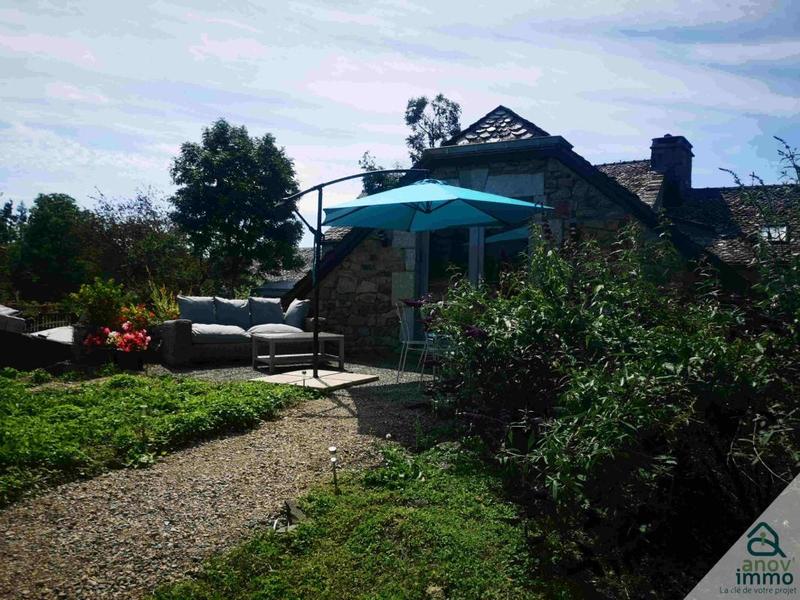 Propriété - 593 m² - 14 pièces