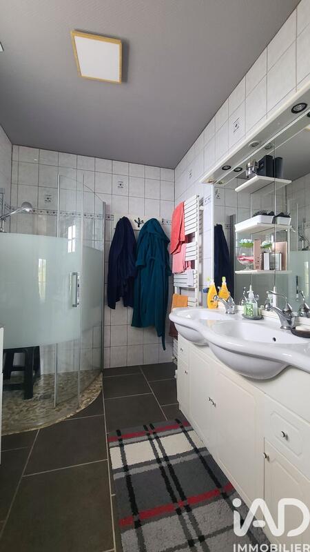 Maison - 155 m² - 7 pièces