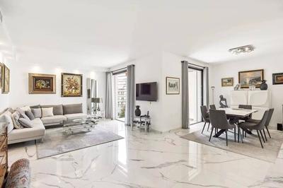 Appartement - 110 m² - 4 pièces