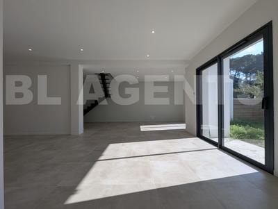 Maison contemporaine - 120 m² - 5 pièces