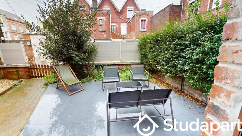 Chambre - 9 m² - 1 pièce