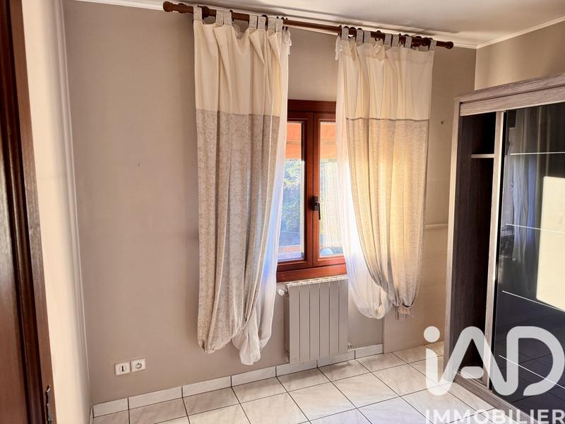 Maison - 136 m² - 6 pièces