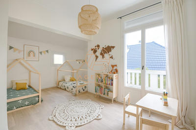 Maison ancienne - 195 m² - 6 pièces