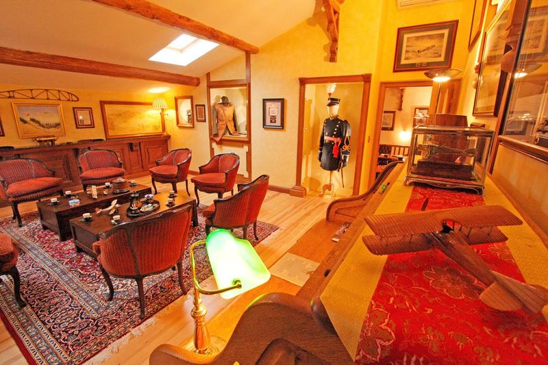 Maison ancienne - 360 m² - 6 pièces