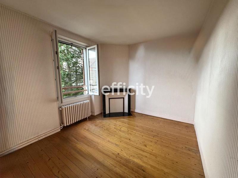 Maison - 102 m² - 6 pièces