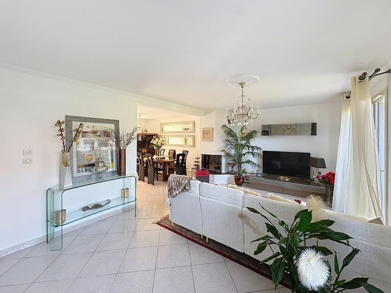 Maison - 126 m² - 5 pièces