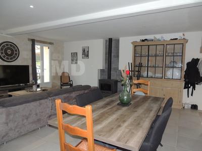 Maison en pierre - 113 m² - 4 pièces