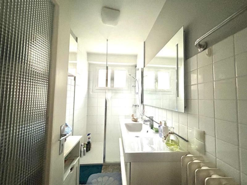 Appartement - 93 m² - 4 pièces