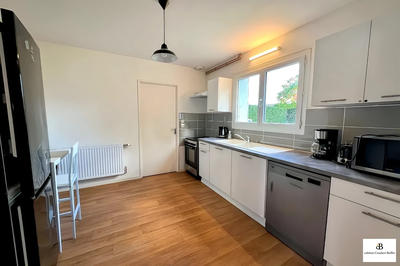 Maison - 93 m² - 4 pièces