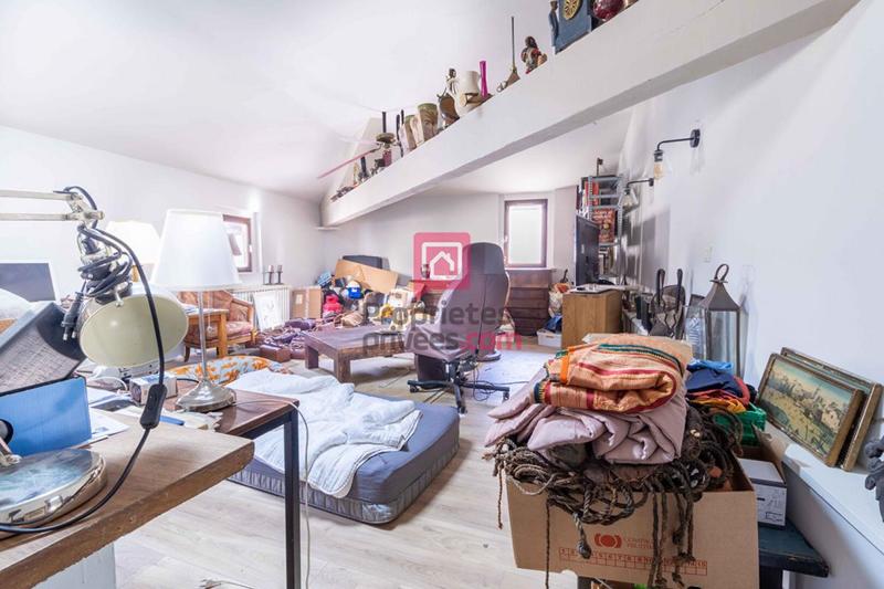 Appartement - 85 m² - 3 pièces