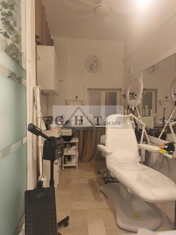 Local commercial - 56 m²