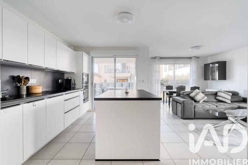 Appartement - 89 m² - 4 pièces