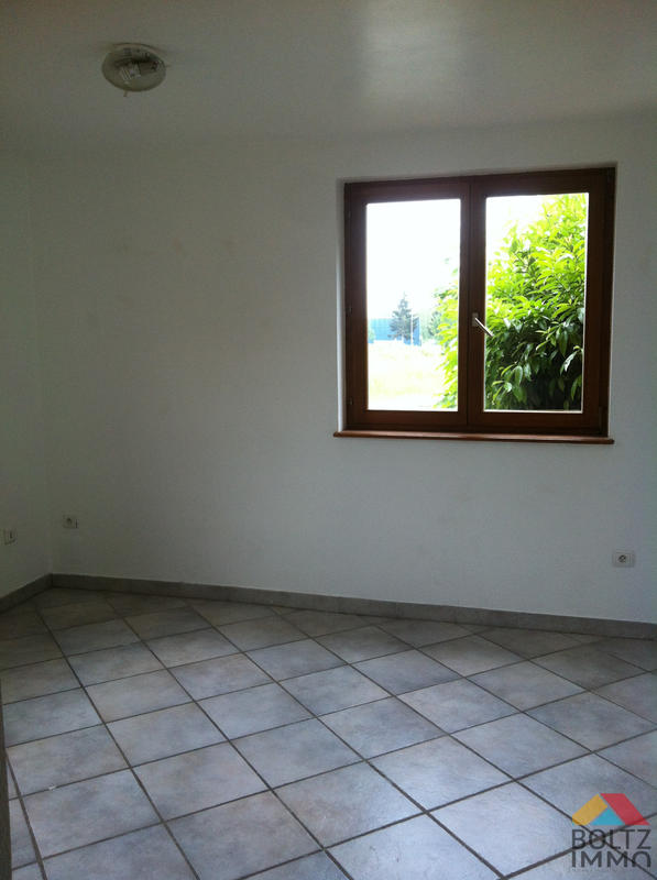 Maison - 121 m² - 6 pièces