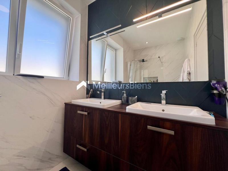 Maison bourgeoise - 135 m² - 5 pièces