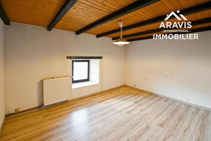Maison - 180 m² - 7 pièces