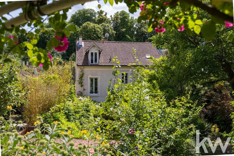 Maison - 150 m² - 8 pièces