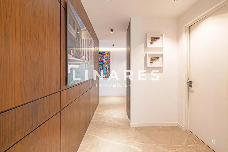 Appartement - 121 m² - 4 pièces