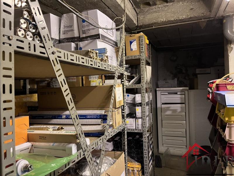 Maison - 202 m² - 10 pièces