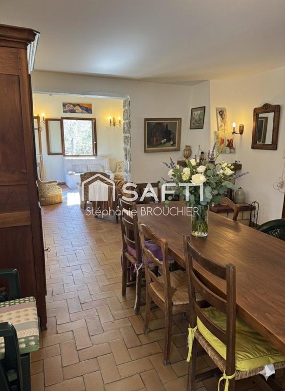 Maison - 150 m² - 7 pièces