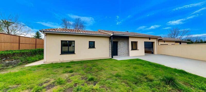 Maison - 122 m² - 4 pièces