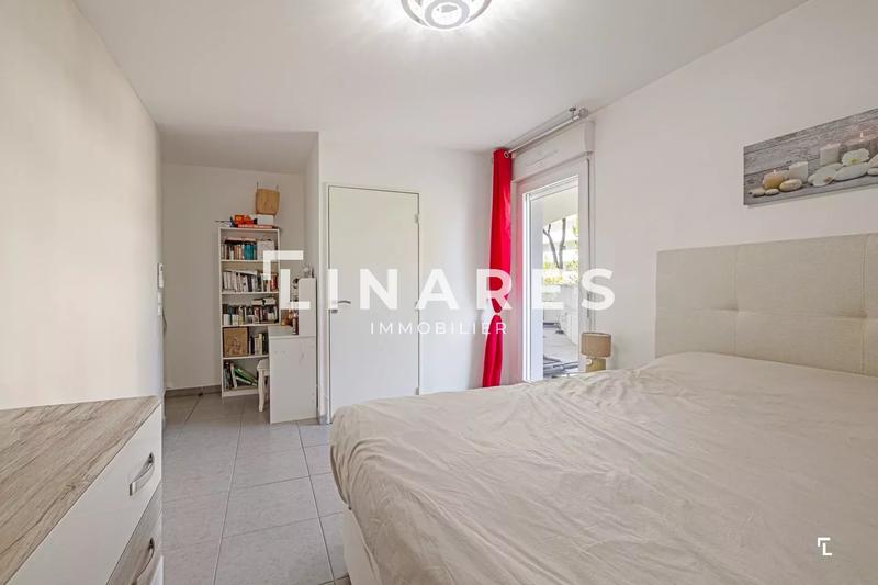 Appartement - 90 m² - 4 pièces