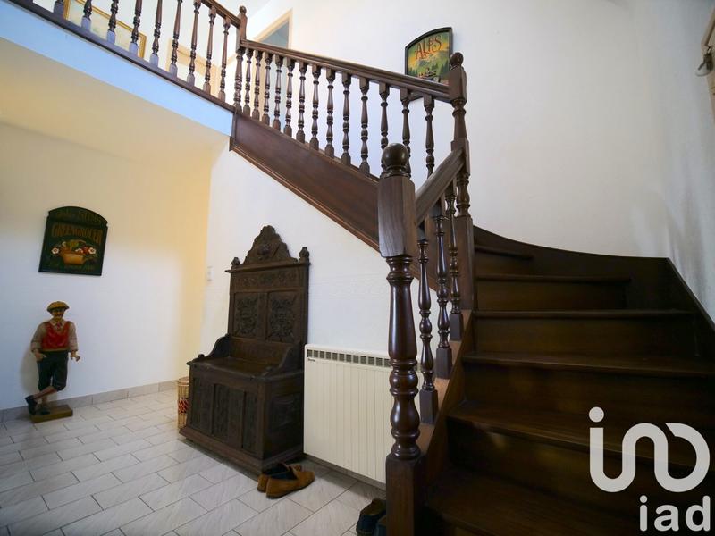 Maison - 141 m² - 6 pièces