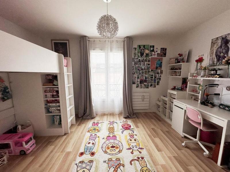 Maison - 88 m² - 5 pièces