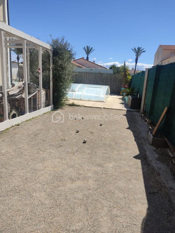 Villa - 100 m² - 5 pièces