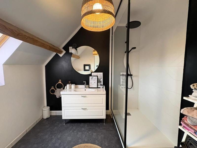 Maison ancienne - 170 m² - 7 pièces