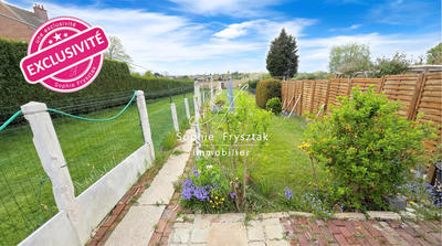 Maison - 96 m² - 5 pièces