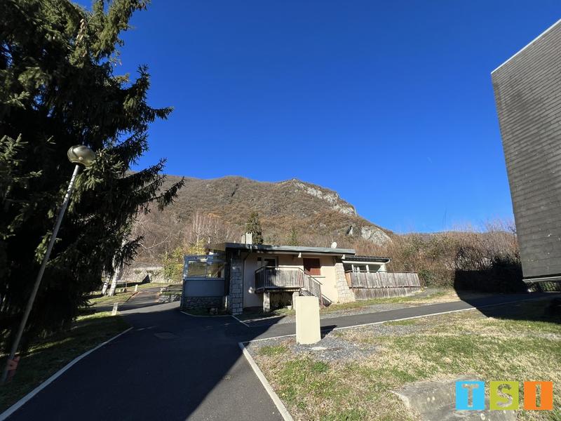 Maison - 344 m² - 8 pièces