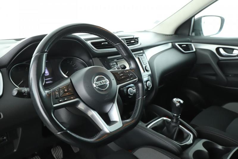 Nissan Qashqai 1.2 Dig-T n-Connecta 115 ch