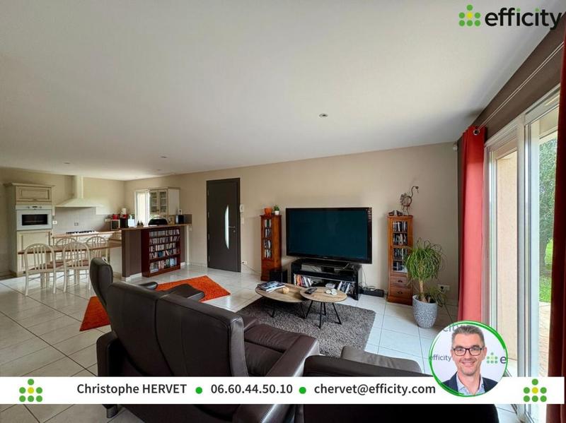 Pavillon - 238 m² - 8 pièces