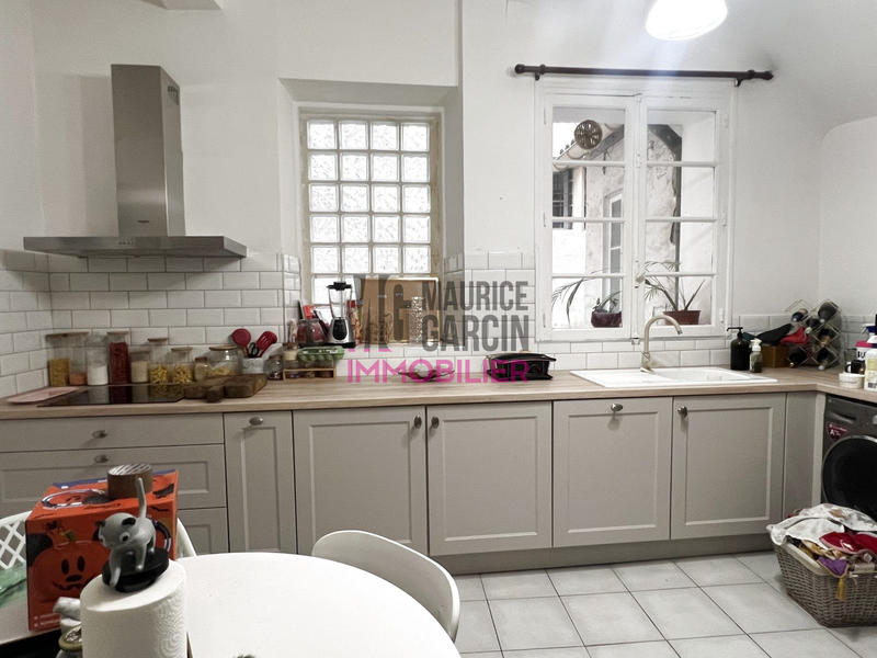 Appartement - 107 m² - 4 pièces