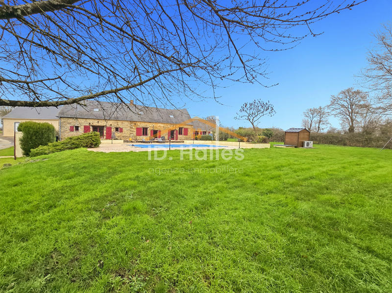 Longère - 179 m² - 6 pièces