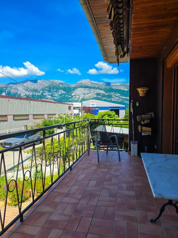 Maison - 160 m² - 5 pièces