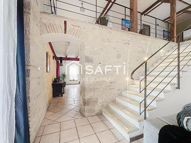 Maison - 262 m² - 6 pièces