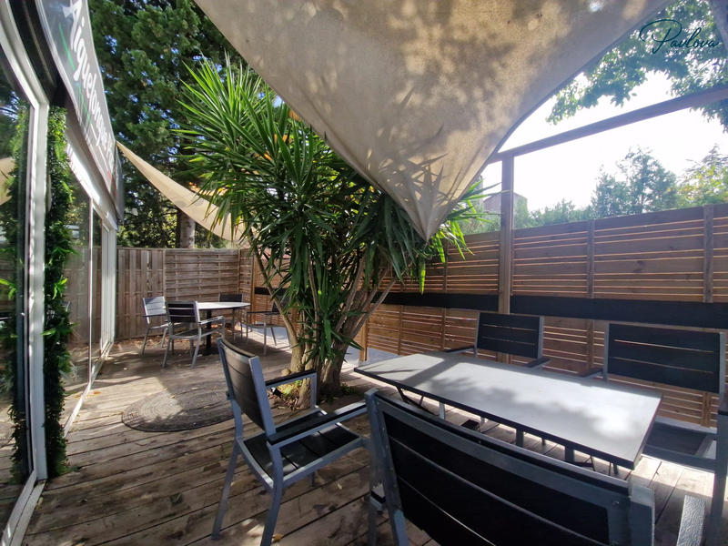 Fonds de commerce - Hôtellerie / Restauration - 150 m²