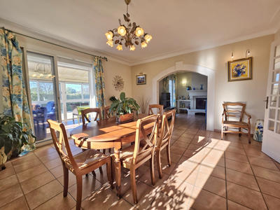 Maison - 141 m² - 6 pièces