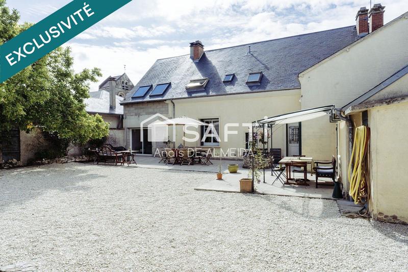 Maison - 219 m² - 9 pièces