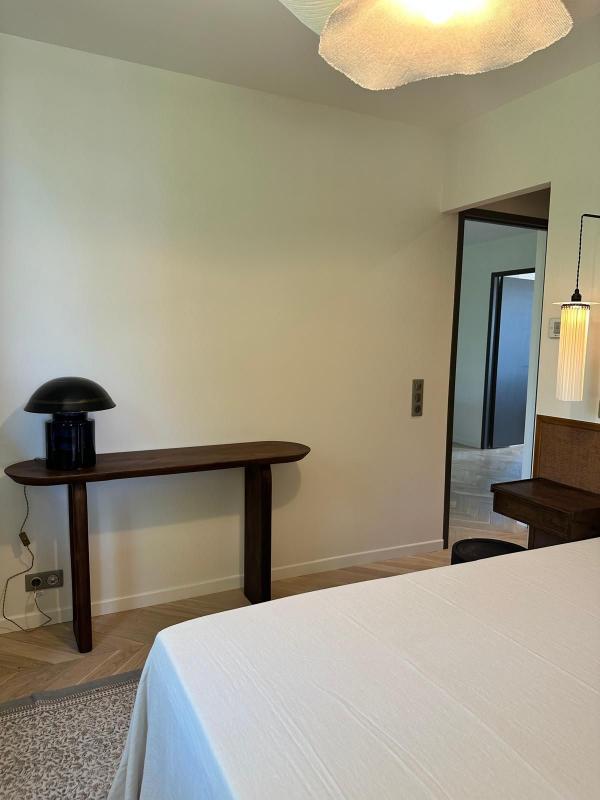 Villa - 353 m² - 8 pièces