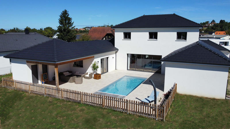 Maison - 209 m² - 7 pièces