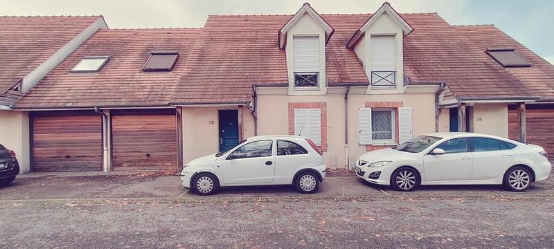 Maison - 91 m² - 4 pièces