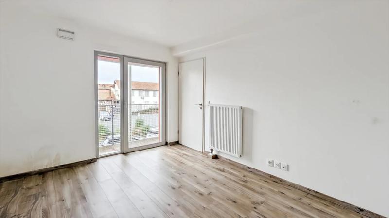 Appartement - 98 m² - 4 pièces