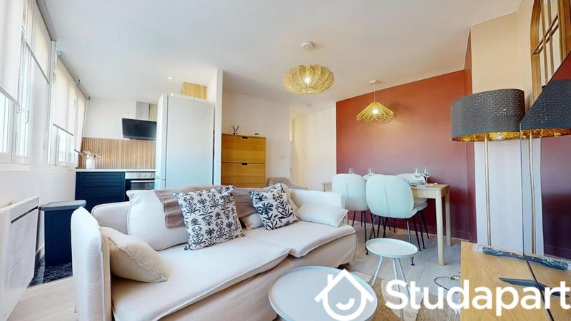 Chambre - 8 m² - 1 pièce