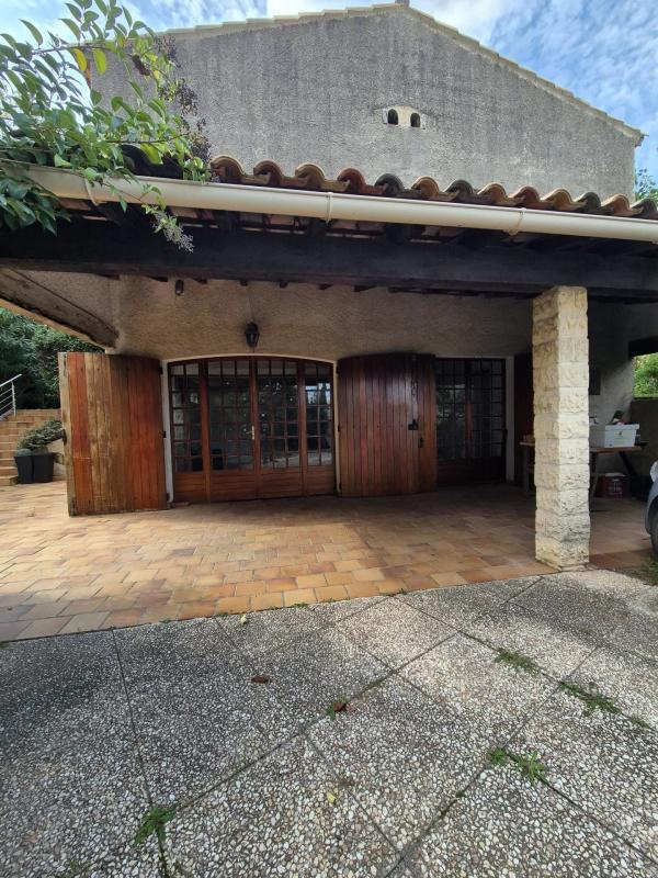 Maison - 144 m² - 5 pièces