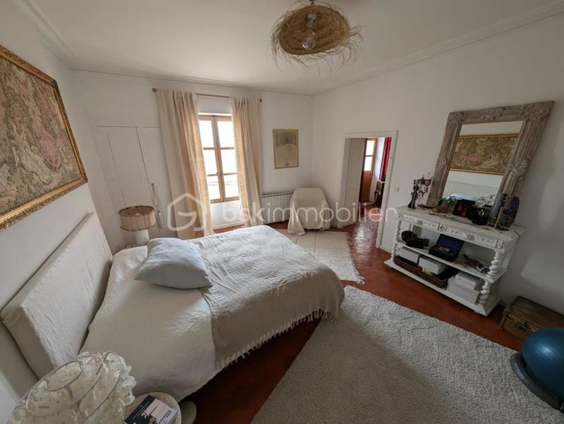 Maison de village - 265 m² - 8 pièces