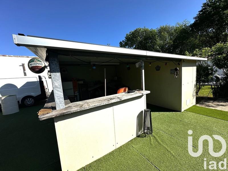 Maison - 207 m² - 10 pièces